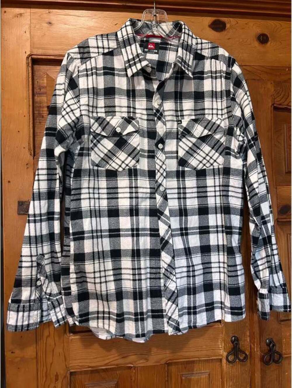 Quiksilver Men's Black and White Plaid Flannel Shirt Medium